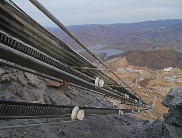 Канатно-ленточный конвейер